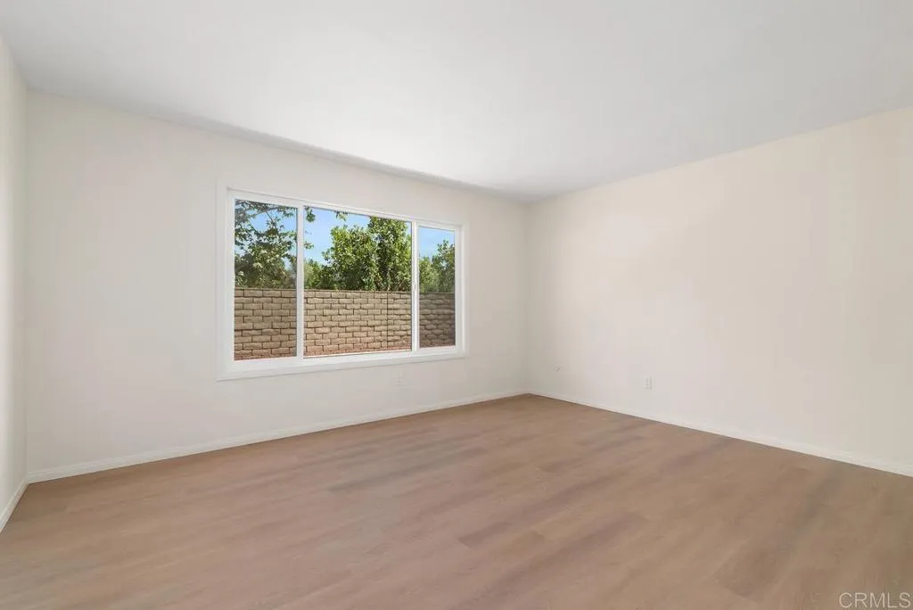 https://cdn.realtyfeed.com/cdn/127/306535226/bff679b8fd589e6fb5e30370bb19bd62.webp