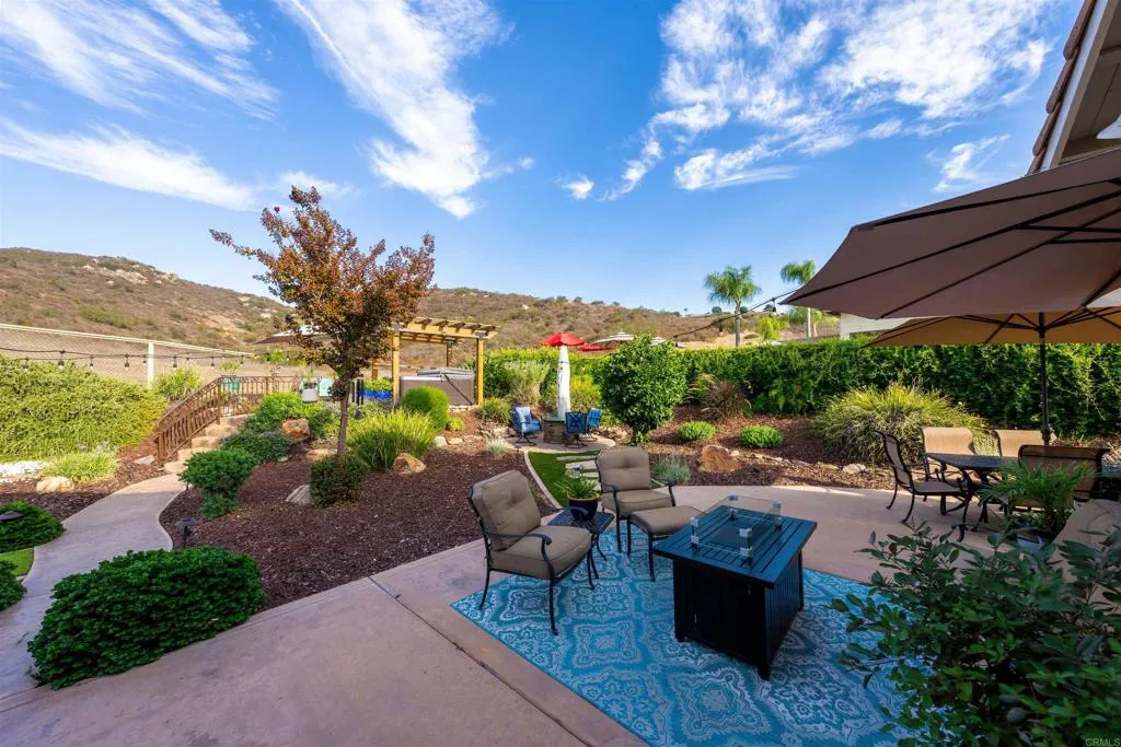 https://cdn.realtyfeed.com/cdn/127/306535271/b030cc7068ed22f1dc052de943ad70b9.webp