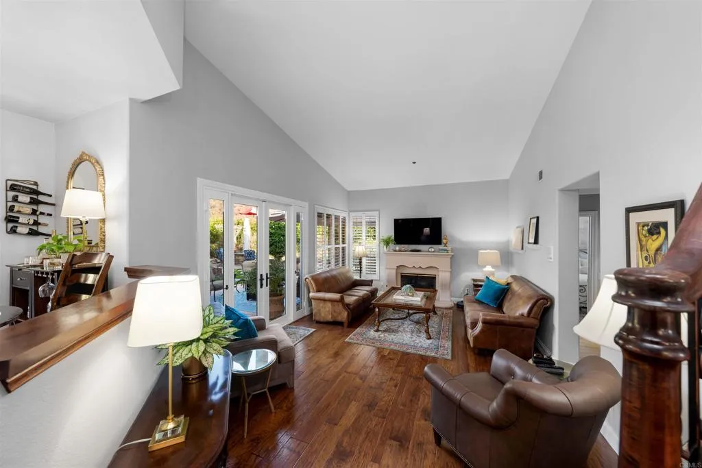 https://cdn.realtyfeed.com/cdn/127/306535271/b9c4f7360b723ee2894502860cf84114.webp