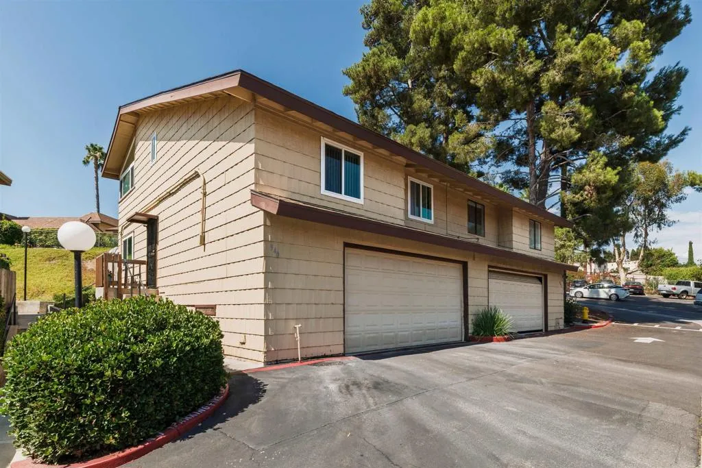 https://cdn.realtyfeed.com/cdn/127/306535284/40862583f0612f26a92356c35923d972.webp
