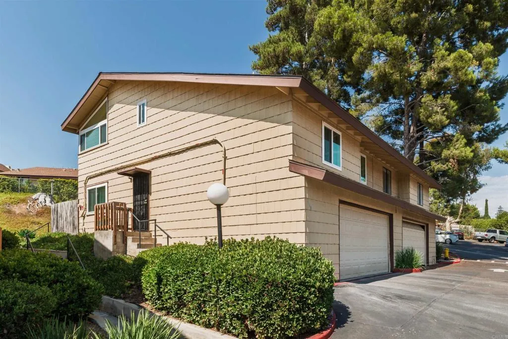https://cdn.realtyfeed.com/cdn/127/306535284/8c30d32094537a2d456a49817e86451e.webp