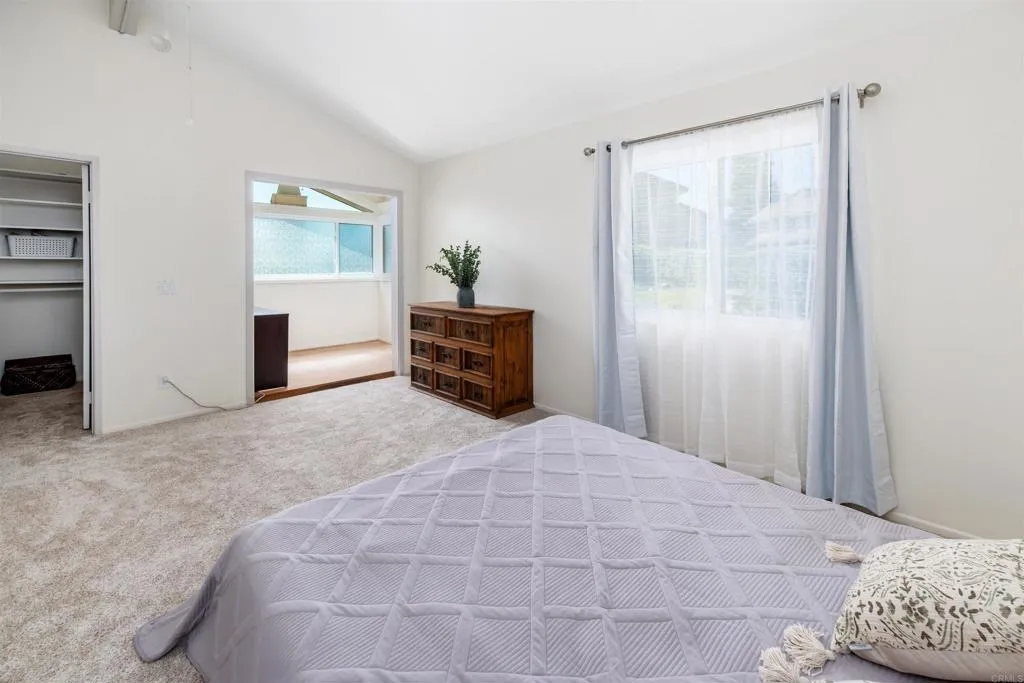 https://cdn.realtyfeed.com/cdn/127/306535284/a493ac75801e01bab8303bbe94ccc2ca.webp