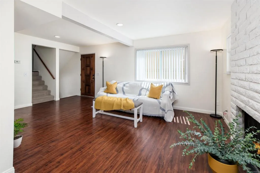 https://cdn.realtyfeed.com/cdn/127/306535284/e820047b76ca82e2ddf24480bfe36a71.webp