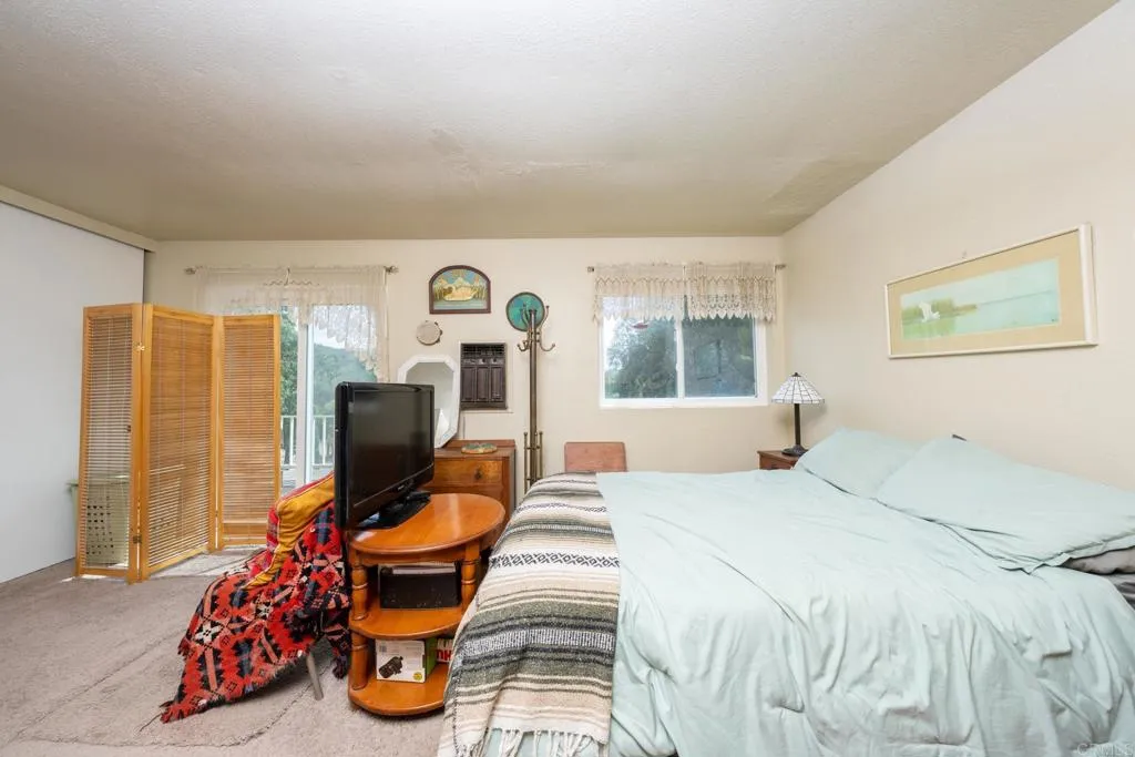 https://cdn.realtyfeed.com/cdn/127/306535287/13b0ca8beed28d012d24e1bd5aba637d.webp