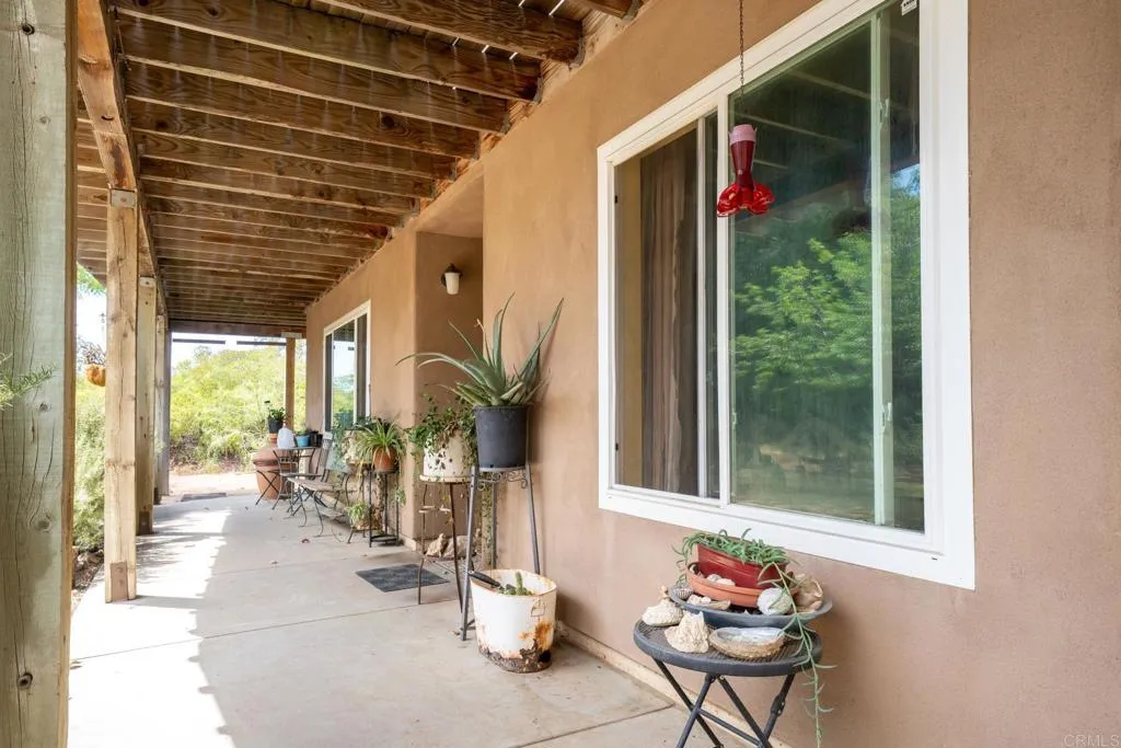 https://cdn.realtyfeed.com/cdn/127/306535287/2ccb0c43c6fce0128d1da0c5e8f11fe8.webp