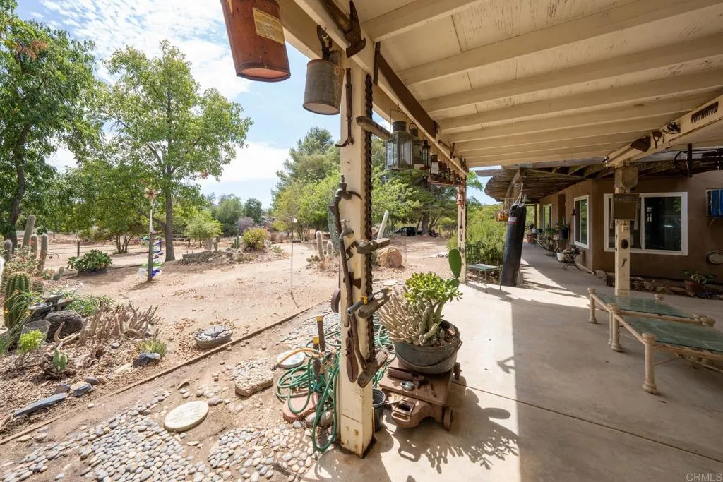 https://cdn.realtyfeed.com/cdn/127/306535287/46cb0d1e22e71672c752d8d3b768da66.webp