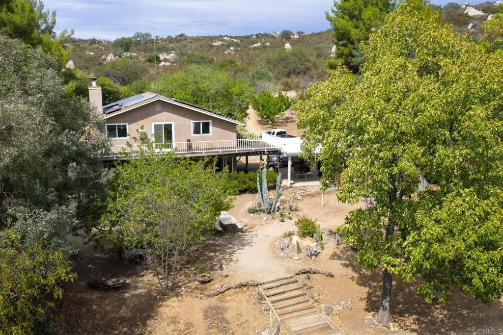 https://cdn.realtyfeed.com/cdn/127/306535287/adba4c2de0e9f8101cce82798fec4873.webp