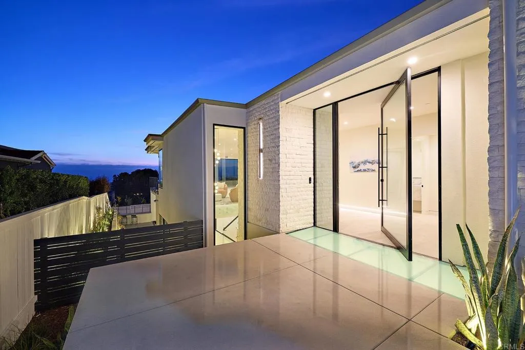 https://cdn.realtyfeed.com/cdn/127/306535297/4c4e89cead60e35c04ade679710f3d8a.webp