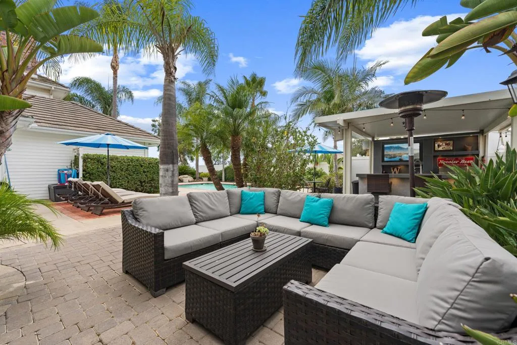 https://cdn.realtyfeed.com/cdn/127/306535365/f8562342d5f12d26a1eee12a3b0a3558.webp