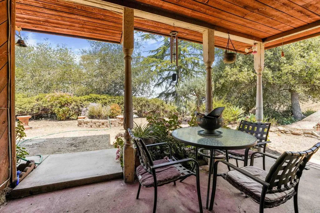 https://cdn.realtyfeed.com/cdn/127/306535366/f51c4c8ae2bfc9b6f6cc8de2bf055d37.webp