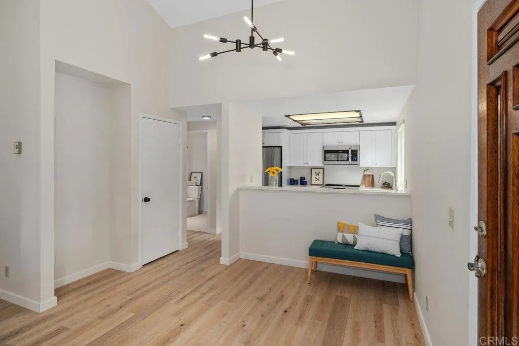 https://cdn.realtyfeed.com/cdn/127/306535399/ea4195fcd2f5722f15366961d308ecfc.webp