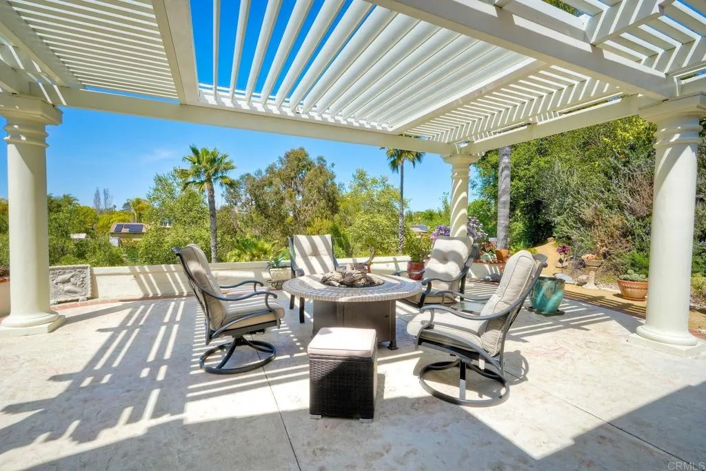 https://cdn.realtyfeed.com/cdn/127/306535409/96041d1fff95cdeac7dfdfafecd37035.webp
