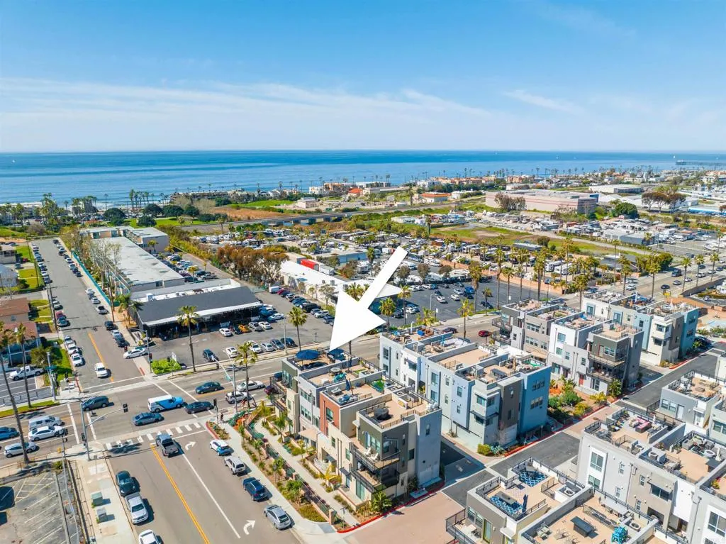 https://cdn.realtyfeed.com/cdn/127/306535410/da2b7f3a1e00c8a511f113b2ee9c8f39.webp