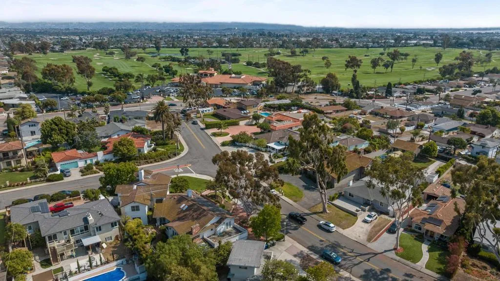 https://cdn.realtyfeed.com/cdn/127/306535456/3cf2aef46a817c8241653e0c75afdafa.webp