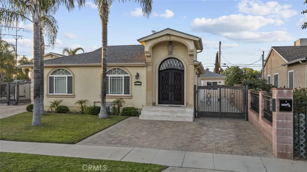 North Hollywood, CA 91605
