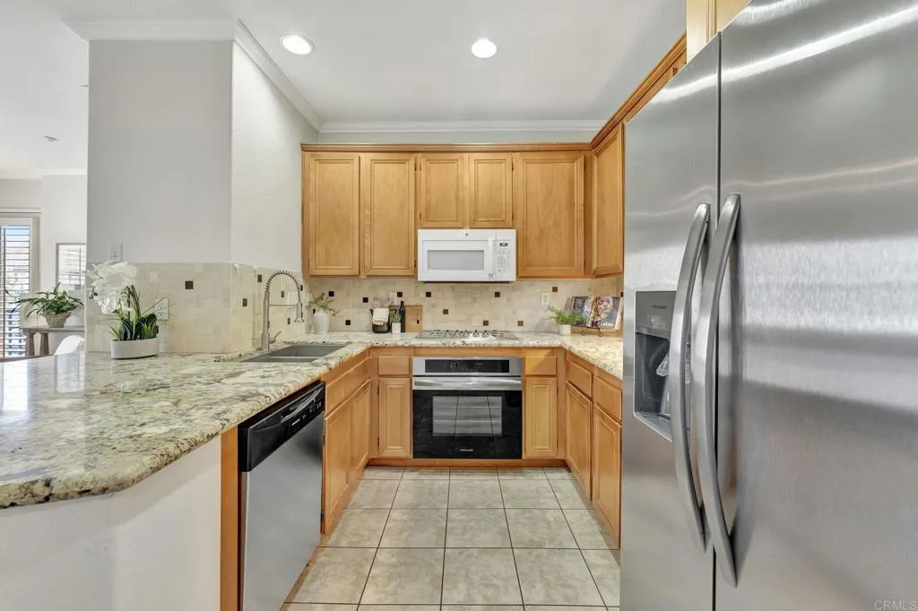 https://cdn.realtyfeed.com/cdn/127/306535522/e8458a9a4d4e8f0627291f49baa31c3f.webp