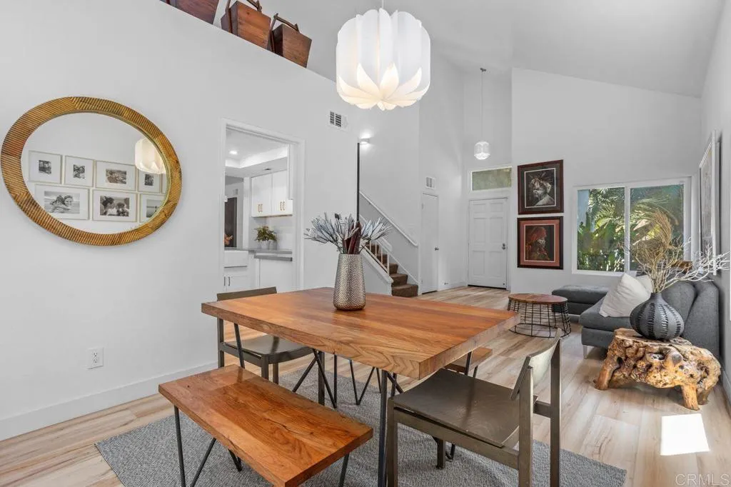 https://cdn.realtyfeed.com/cdn/127/306535538/0b06223ec92a254be7b4a66cf609f5bd.webp