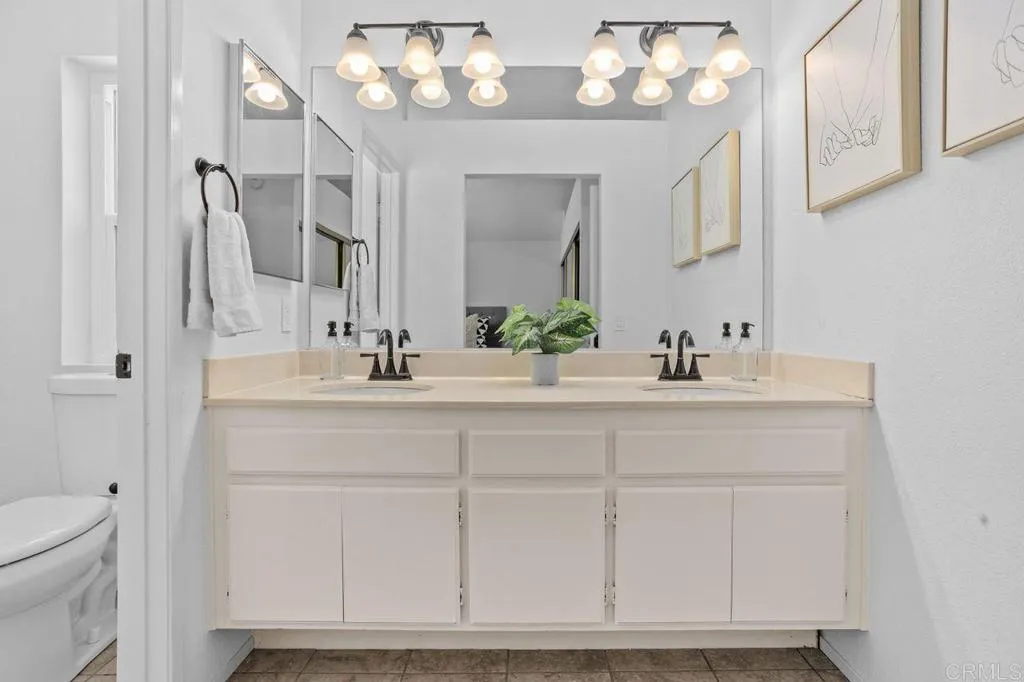 https://cdn.realtyfeed.com/cdn/127/306535538/2b187969af984607c262a3ca21c15ede.webp
