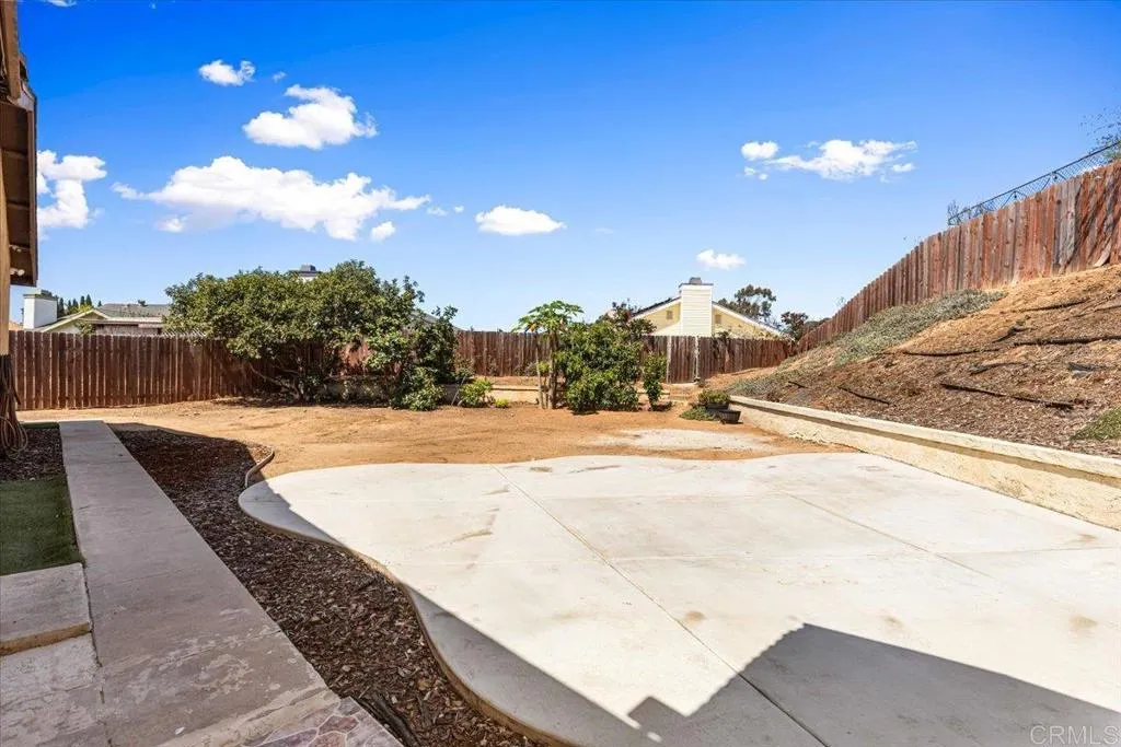 https://cdn.realtyfeed.com/cdn/127/306535574/baf3c8970fb22efd2b68a06f4914b3aa.webp