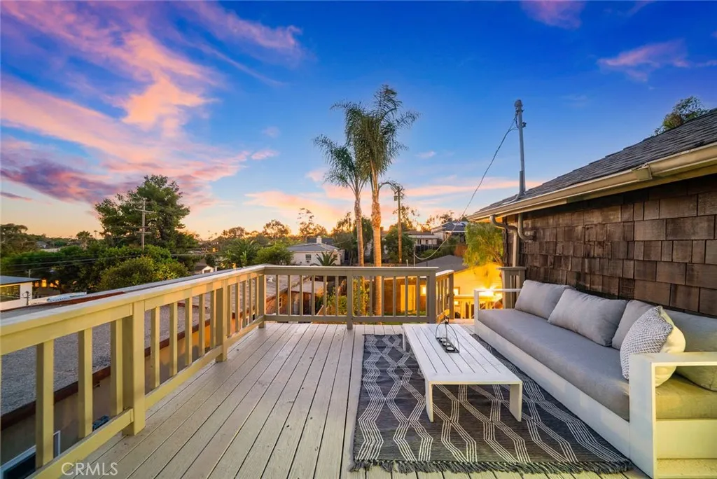 https://cdn.realtyfeed.com/cdn/127/306535576/6851bfdac0c098b3db44ac1bd64011b0.webp