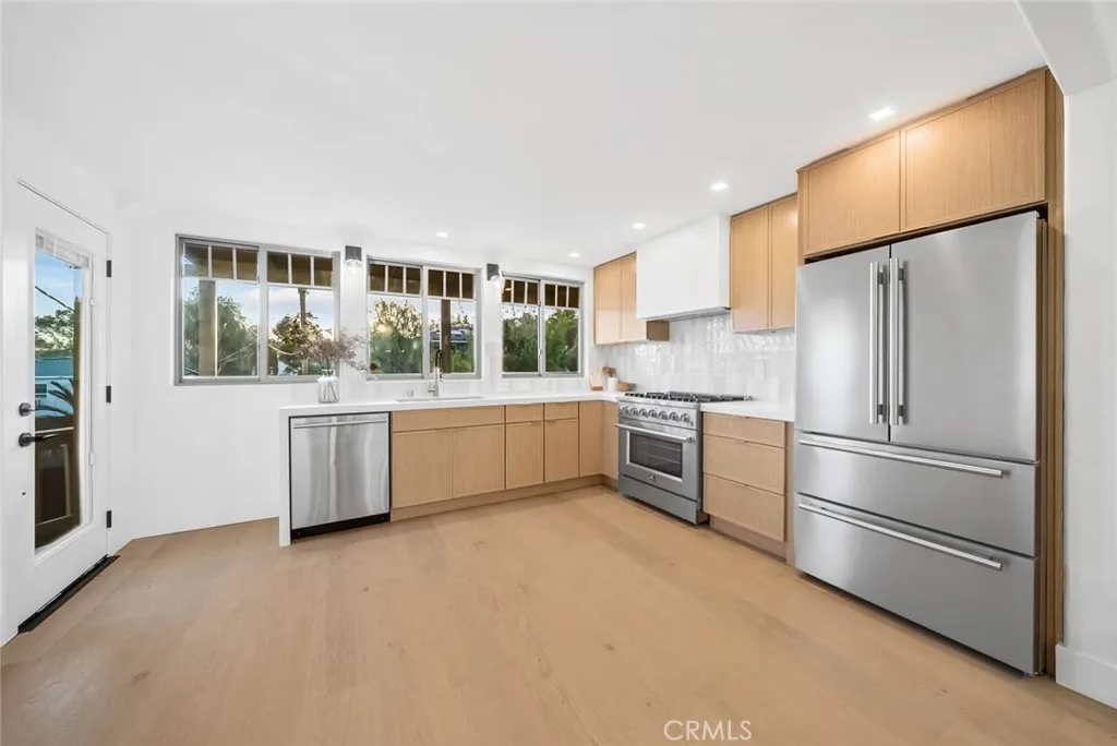 https://cdn.realtyfeed.com/cdn/127/306535576/e8edb16977c5cd021d942fbc6b235065.webp