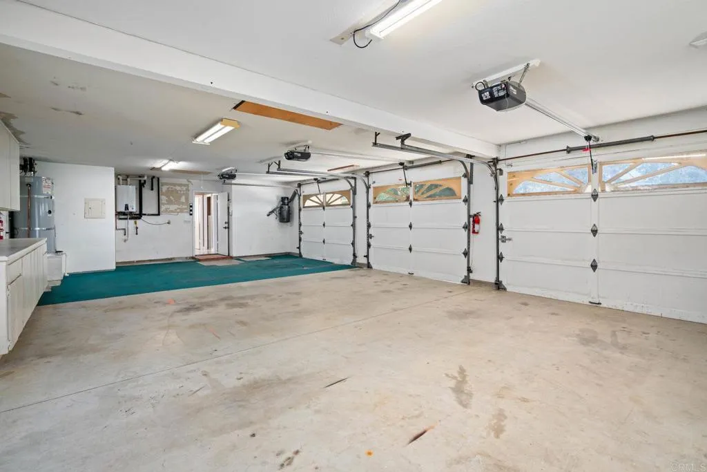 https://cdn.realtyfeed.com/cdn/127/306535659/317ace80abf6a60e661d80bc67a9e66a.webp