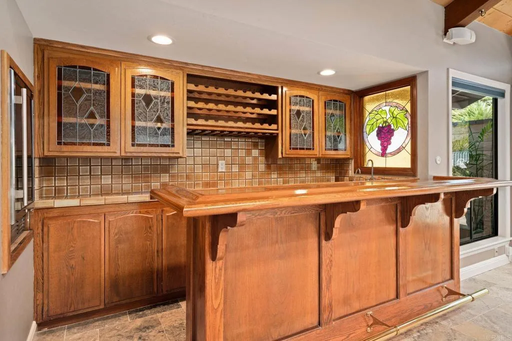 https://cdn.realtyfeed.com/cdn/127/306535659/678983ddd00c4ba63628c236bc154f63.webp