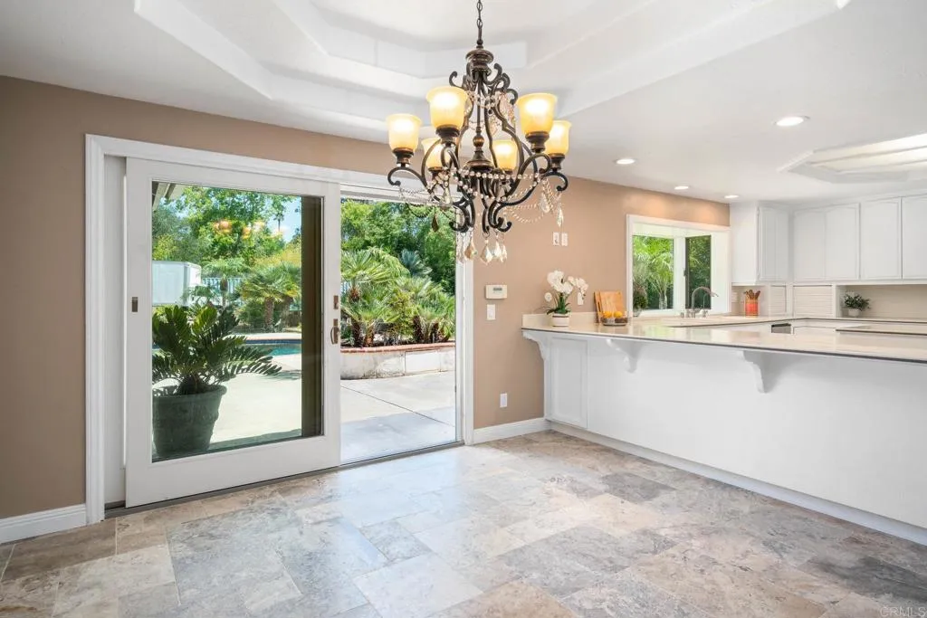https://cdn.realtyfeed.com/cdn/127/306535659/b8208e5fdfe1f3605a0fff193fd406fc.webp