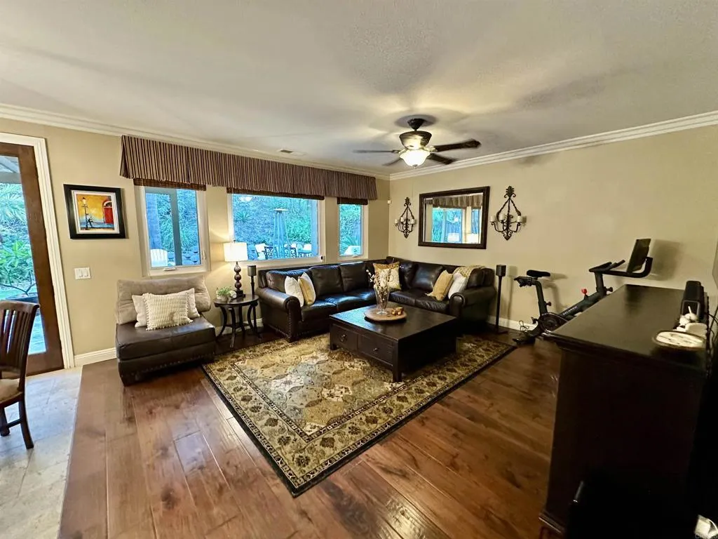 https://cdn.realtyfeed.com/cdn/127/306535662/2141b182a3e20d66620796c2b609a5b5.webp