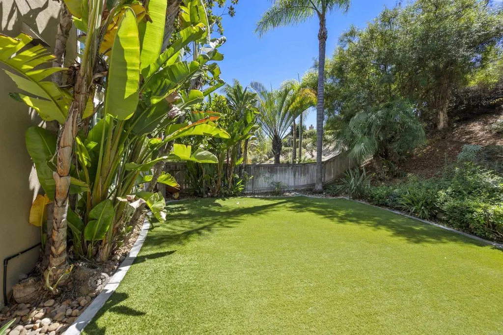 https://cdn.realtyfeed.com/cdn/127/306535662/8457d93ac25948832774d357322a33bf.webp