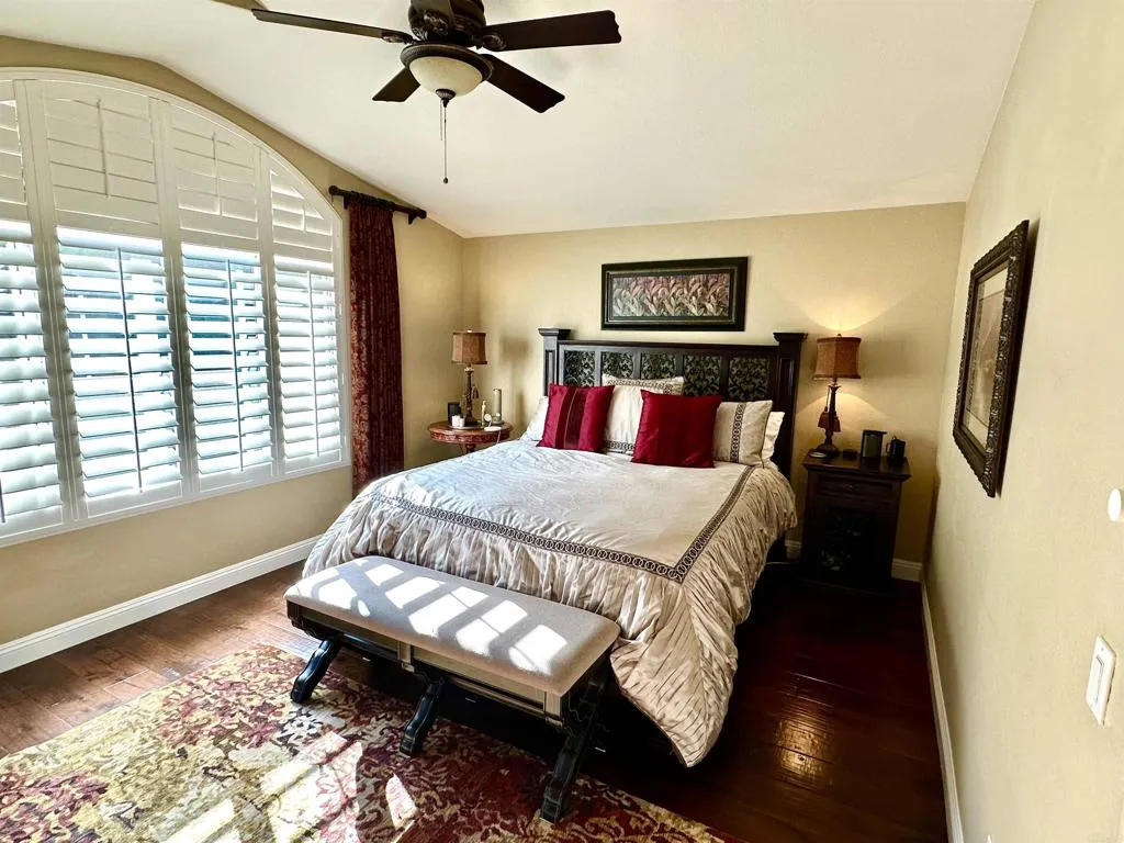https://cdn.realtyfeed.com/cdn/127/306535662/b05749345292b29b9cb1422062606ead.webp