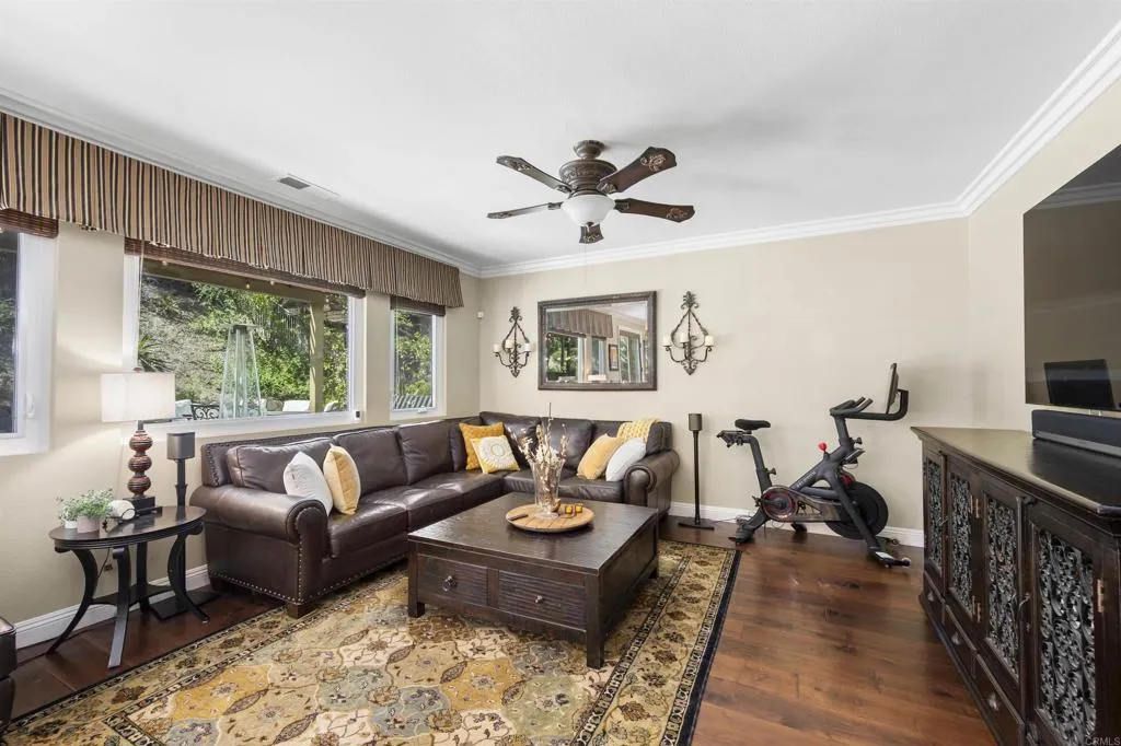 https://cdn.realtyfeed.com/cdn/127/306535662/d1c2851326960407df1f4cf927901d85.webp