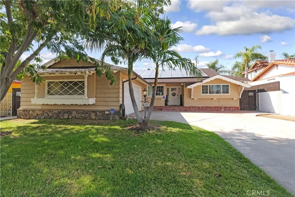 613 N Meyer Street, San Fernando, CA 91340