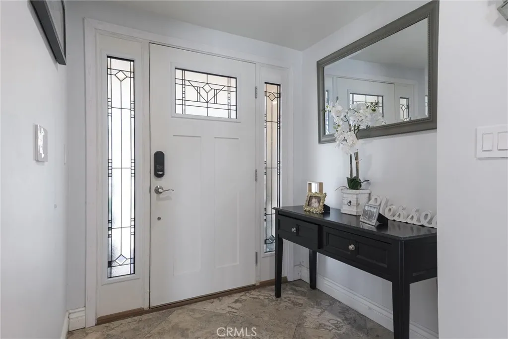 613 N Meyer Street, San Fernando, CA 91340 - Photo 5 of 40, San Fernando, CA