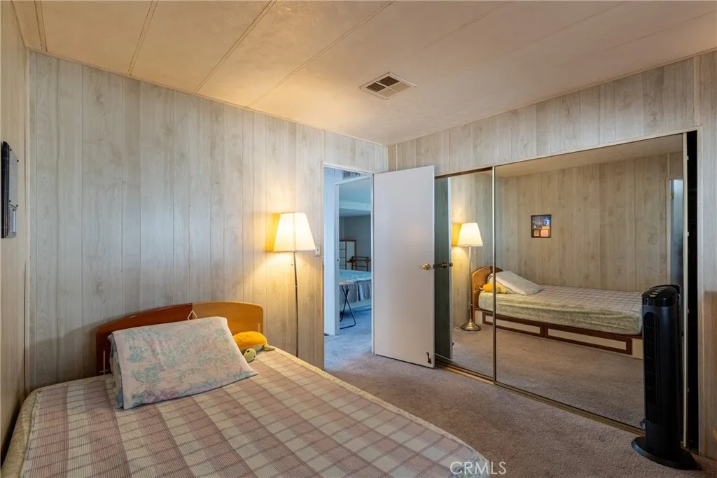https://cdn.realtyfeed.com/cdn/127/306535733/96e29abfad3ef779cd60dcb72d0f3137.webp
