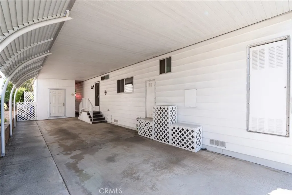 https://cdn.realtyfeed.com/cdn/127/306535733/ac3dd46b1b9320af623809ca6a47b948.webp