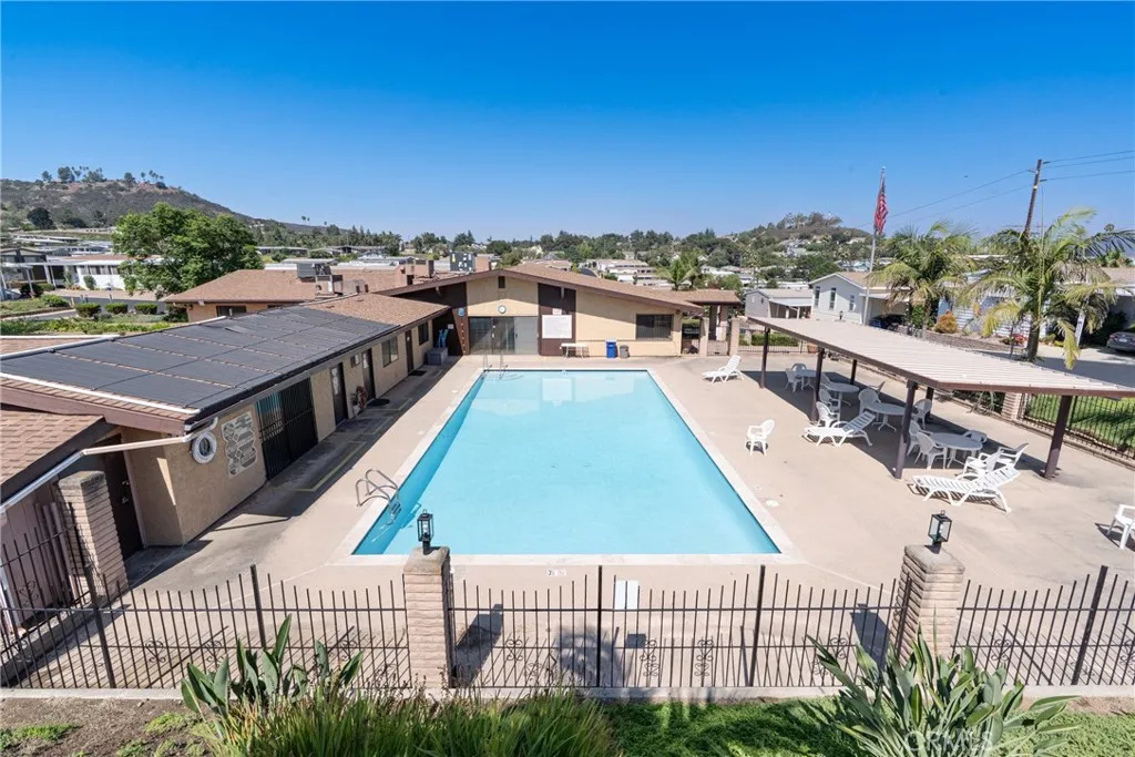 https://cdn.realtyfeed.com/cdn/127/306535733/d6385cf34cbd515e0414574bb0c4f290.webp