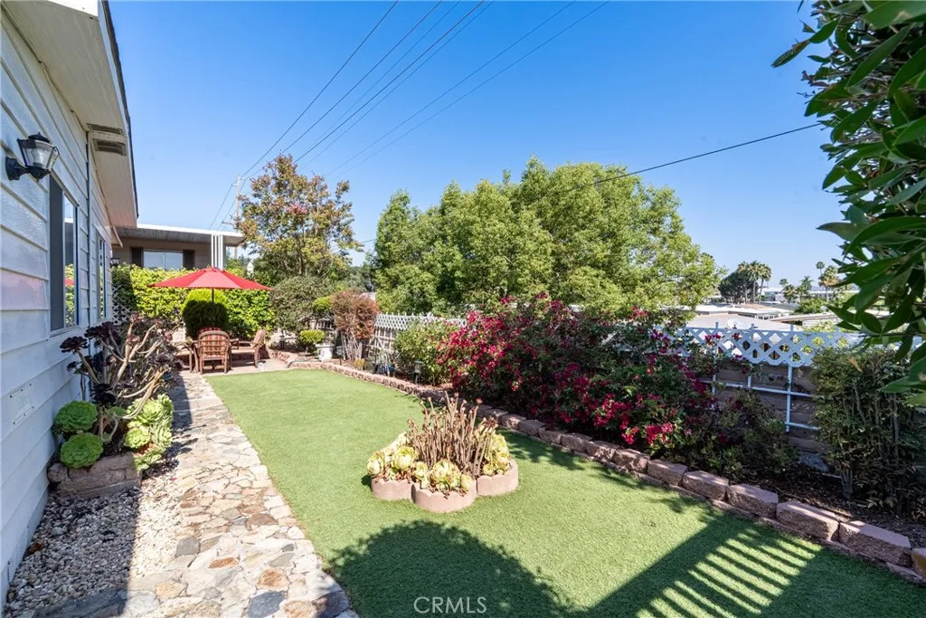 https://cdn.realtyfeed.com/cdn/127/306535733/d801ef6613471279a17b8045e7bf0a10.webp