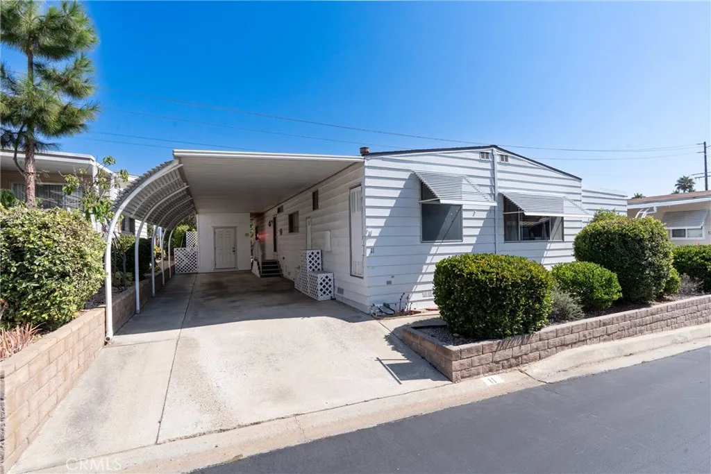 https://cdn.realtyfeed.com/cdn/127/306535733/f2d0152c5de9ad88a6069230c1ef06ae.webp