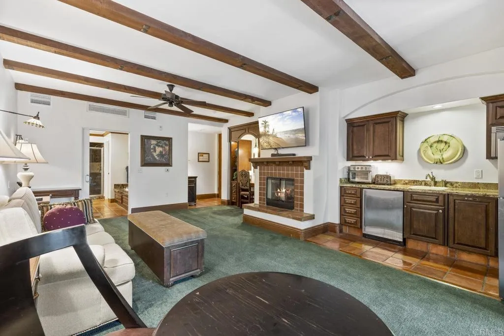 Photo #6: NDP2508667 Listing 