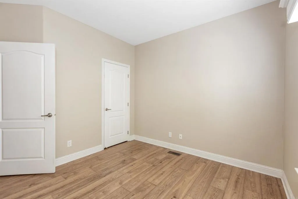 https://cdn.realtyfeed.com/cdn/127/306535761/63064c144858f544e4947a479a626611.webp