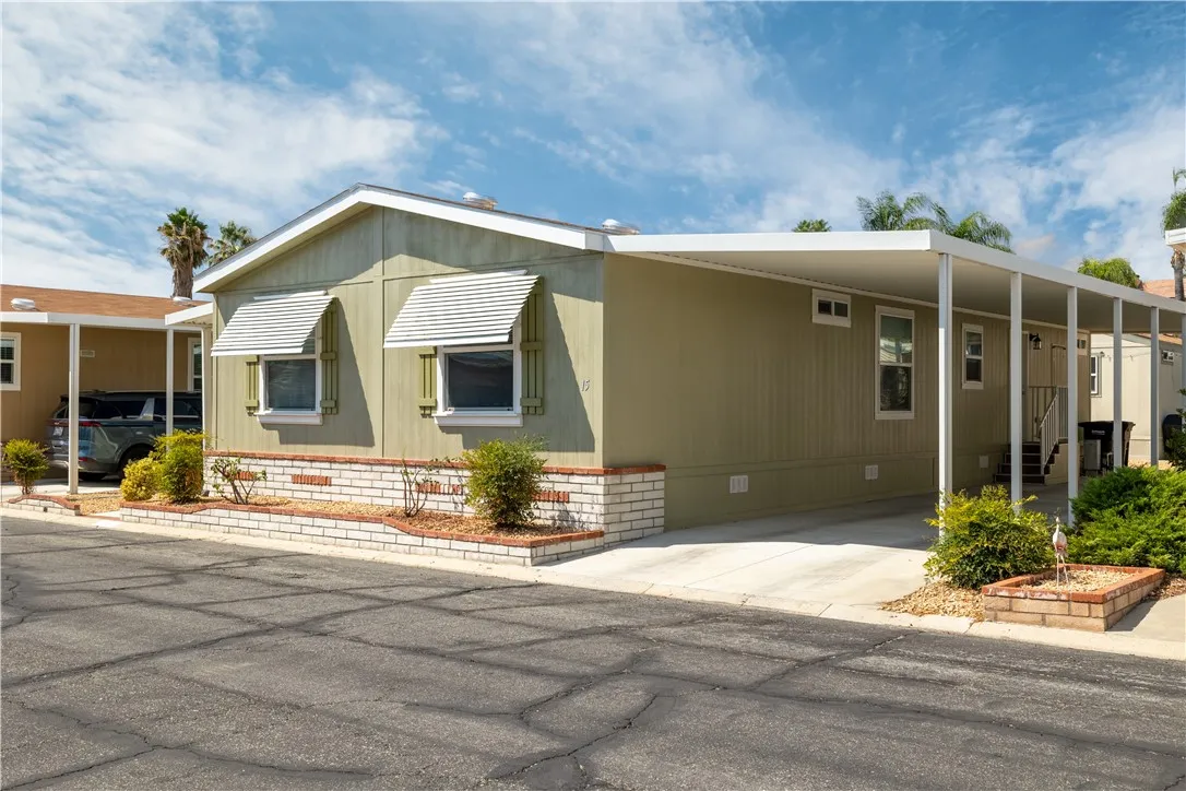 Hemet, CA 92545