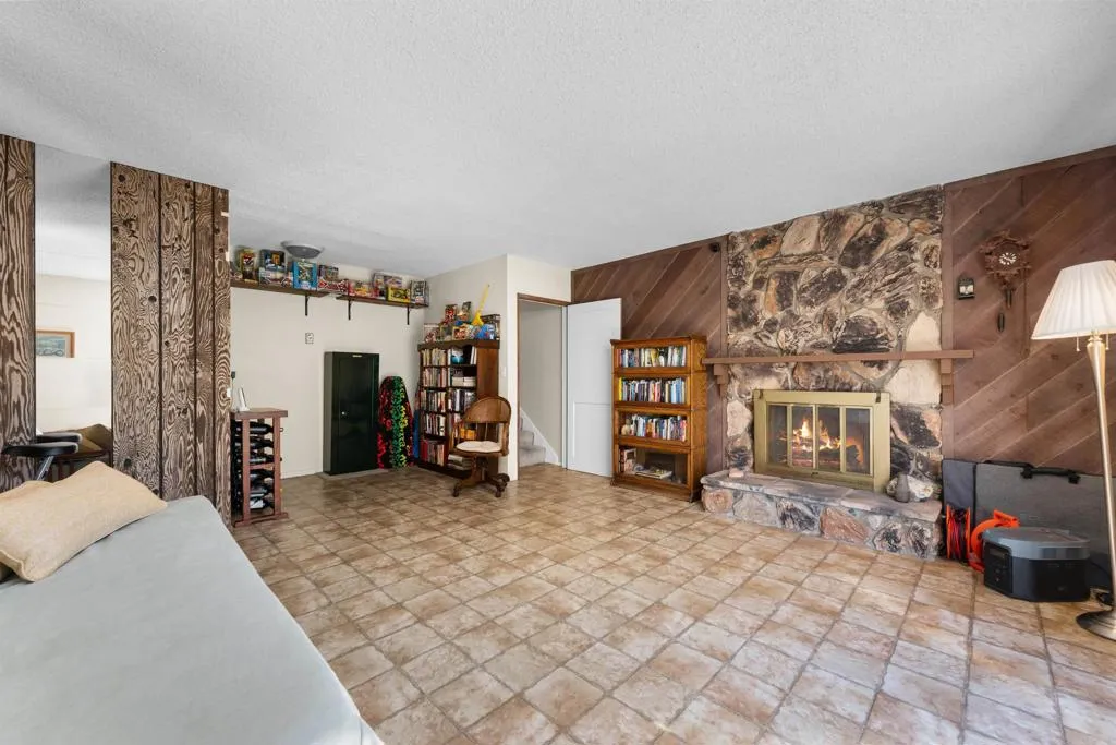 https://cdn.realtyfeed.com/cdn/127/306535828/d8b4258de187db9abafb38b05c05ea2f.webp