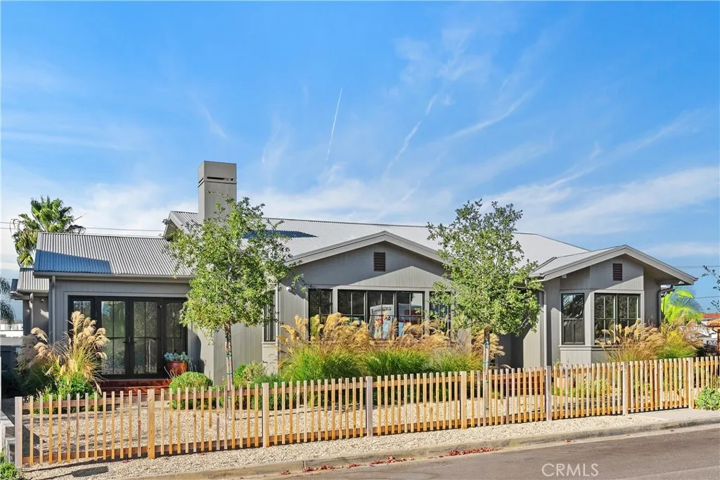 Newport Beach, CA 92663