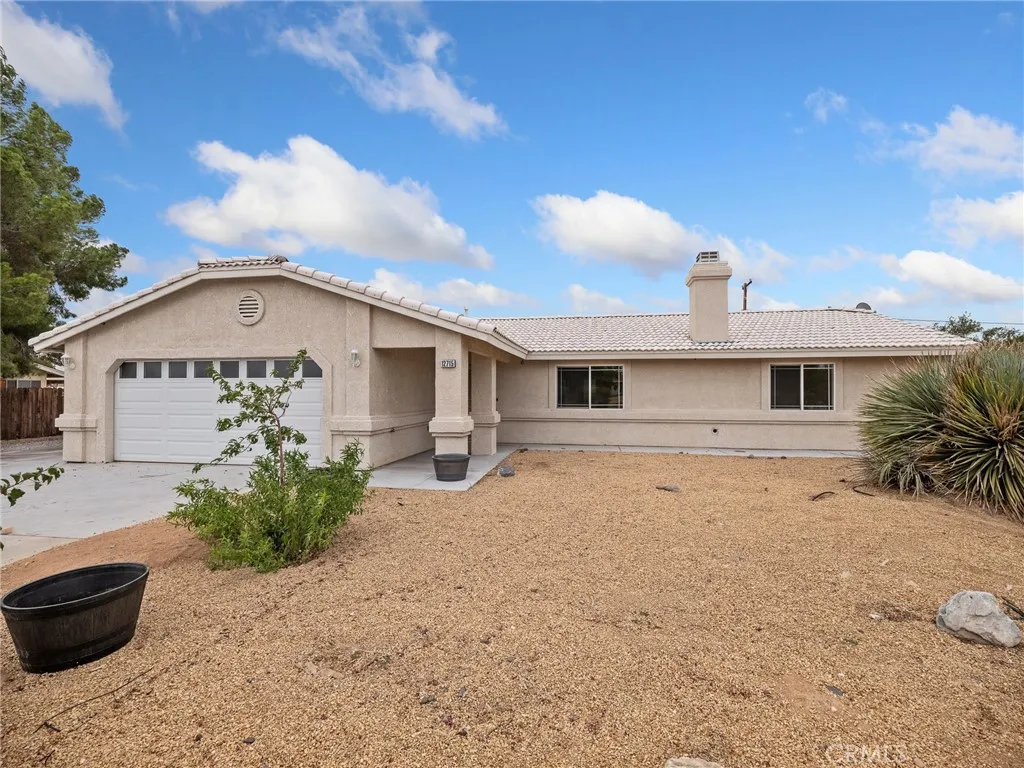 Apple Valley, CA 92308