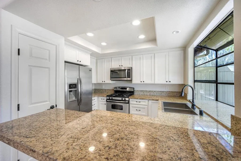 https://cdn.realtyfeed.com/cdn/127/306535902/30cfadf02424504c45e3d8bcd7be2cc1.webp