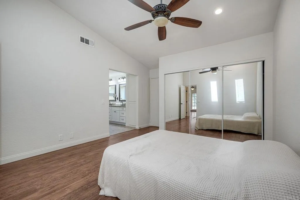 https://cdn.realtyfeed.com/cdn/127/306535902/93cf6de2cdc7b6a6a327d2a8c6989019.webp