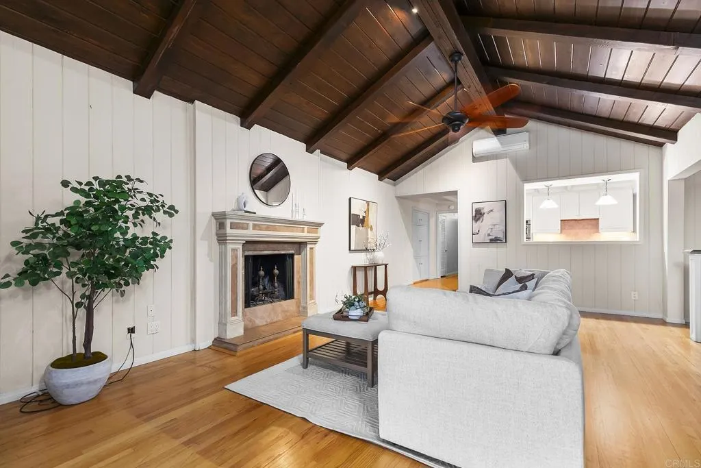 https://cdn.realtyfeed.com/cdn/127/306535903/6e3c1c2356f7ba2e01310b63cae5d98a.webp