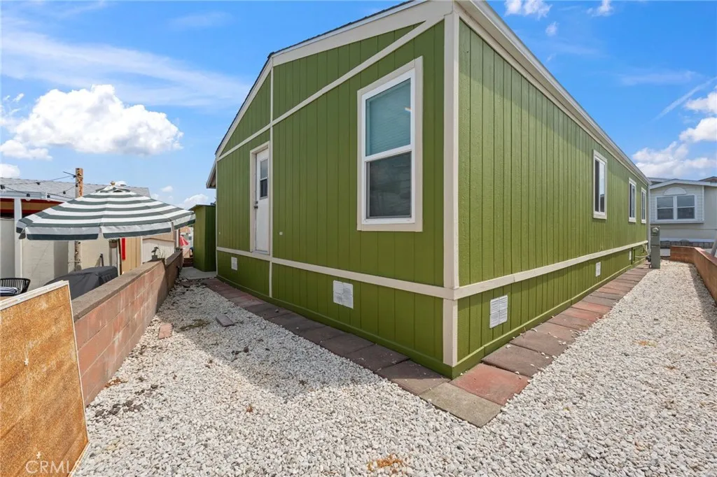 https://cdn.realtyfeed.com/cdn/127/306535923/5f5da5ad8e595a39f43914fff8ecf483.webp