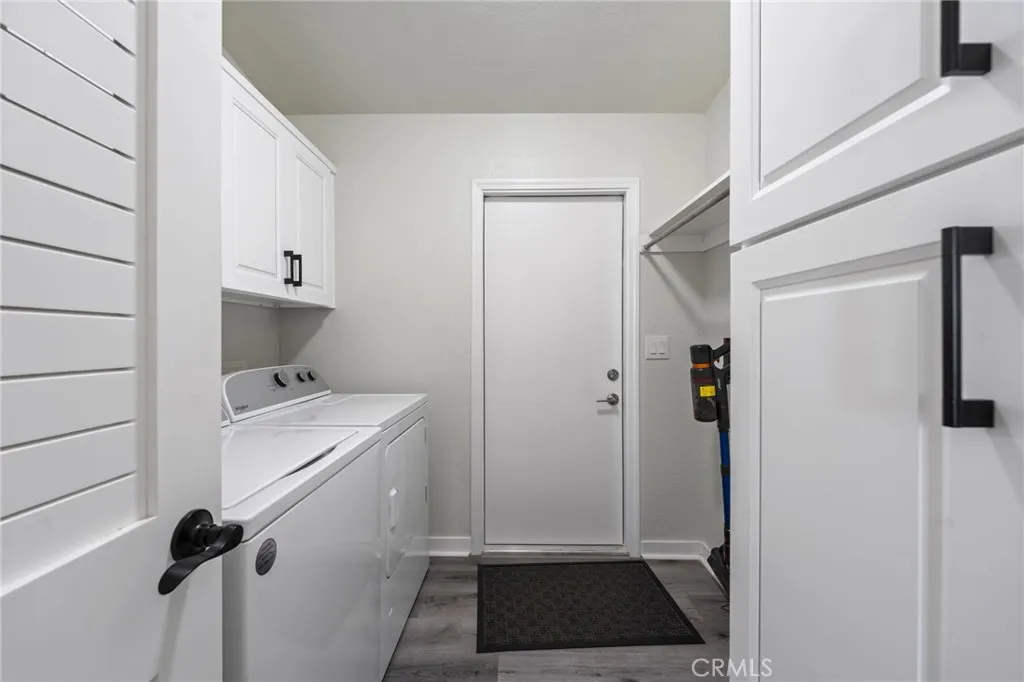 https://cdn.realtyfeed.com/cdn/127/306535923/6e8b5823deb35bc69e57efdc3e811540.webp